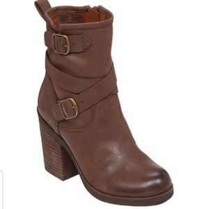 Lucky Brand Orenzo Brown Leather Boots